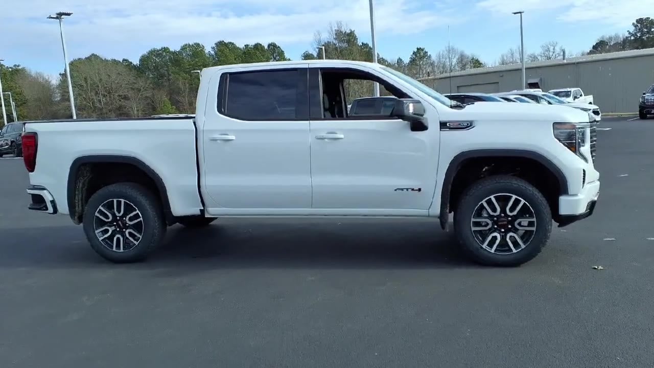 2026 GMC Sierra 1500 AT4