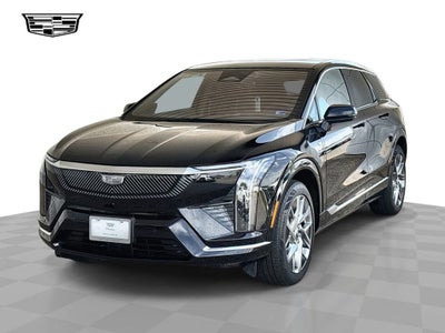 2025 Cadillac OPTIQ Luxury 2