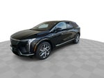 2025 Cadillac OPTIQ Luxury 2
