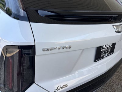 2025 Cadillac OPTIQ Luxury 2