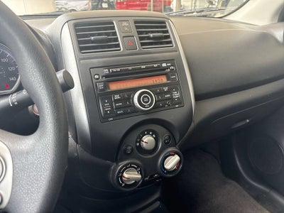 2013 Nissan Versa SL