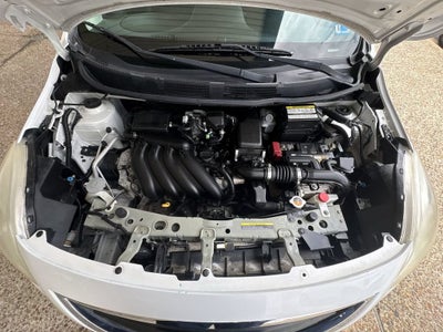 2013 Nissan Versa SL