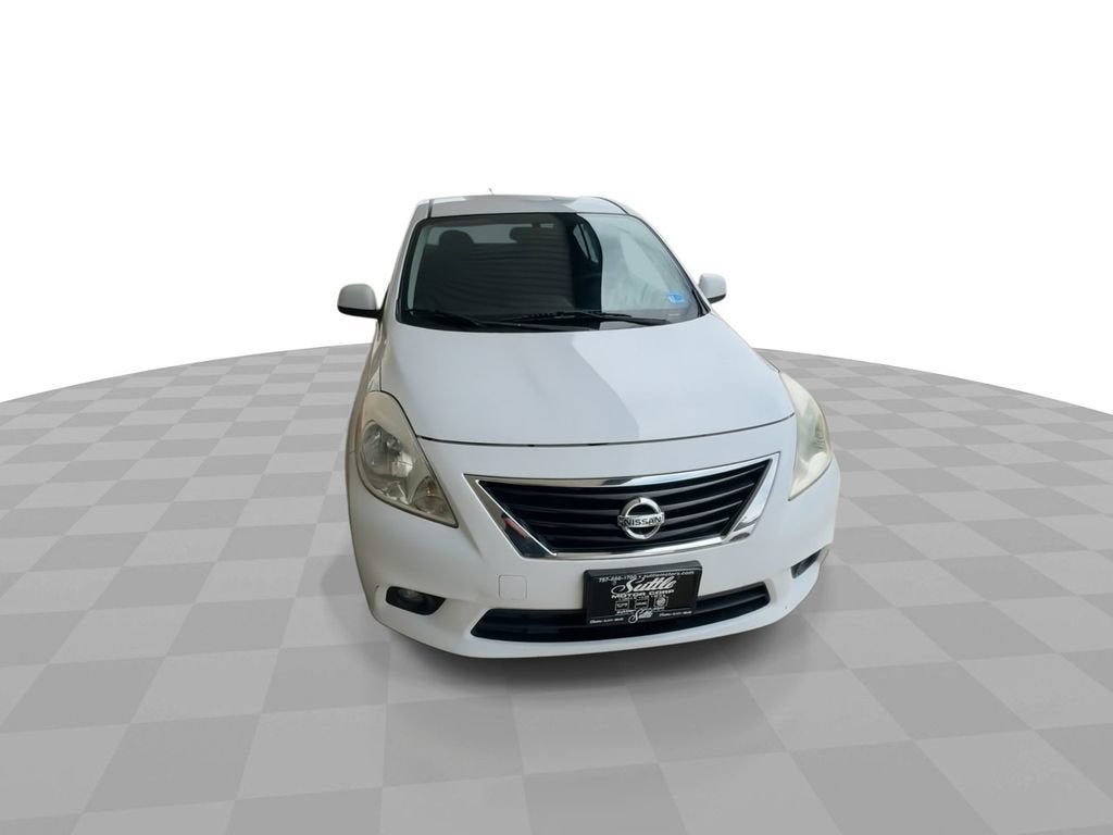 2013 Nissan Versa SL