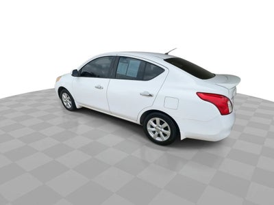 2013 Nissan Versa SL