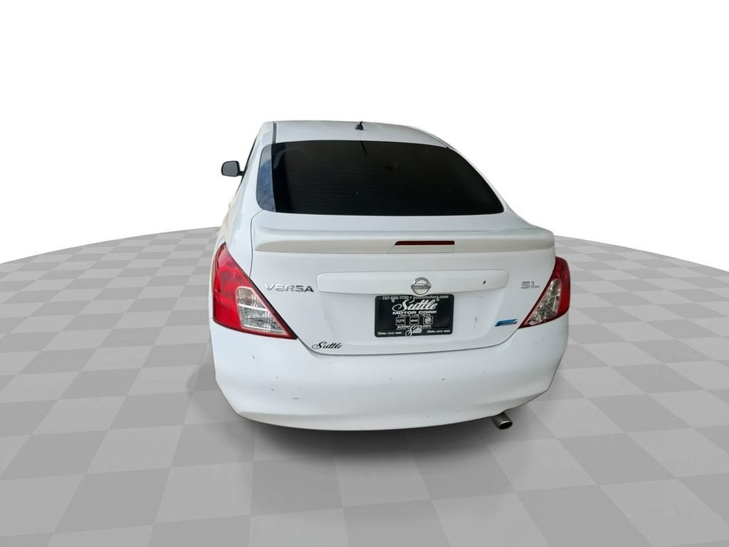 2013 Nissan Versa SL