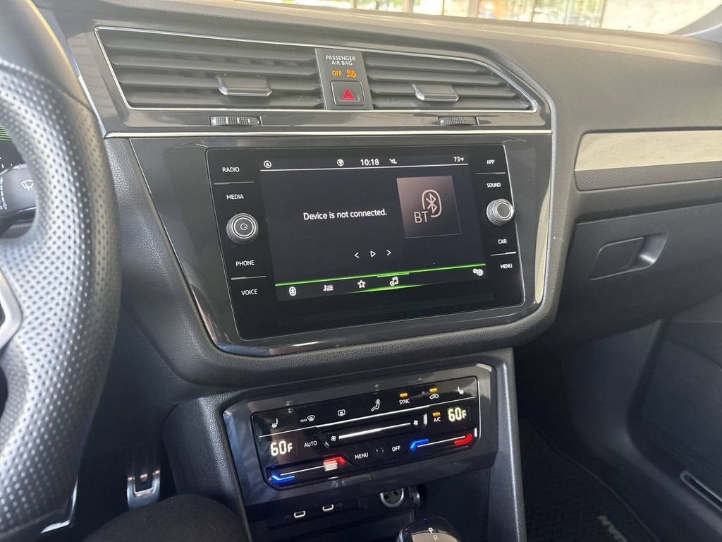 2022 Volkswagen Tiguan SE R-Line Black