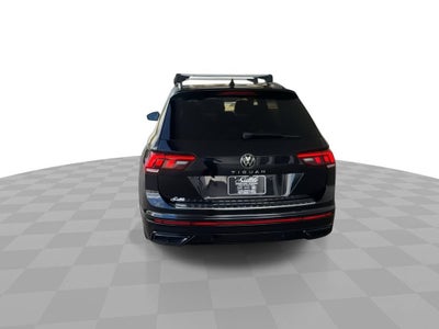 2022 Volkswagen Tiguan SE R-Line Black