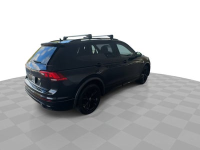 2022 Volkswagen Tiguan SE R-Line Black