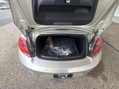 2013 Volkswagen Beetle Convertible 2.5L