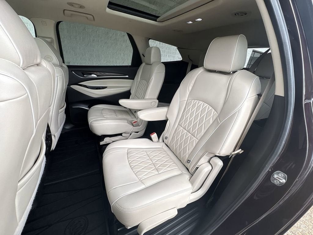 2022 Buick Enclave Avenir