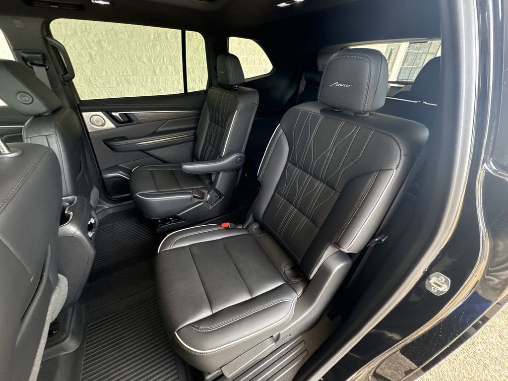 2025 Buick Enclave Avenir