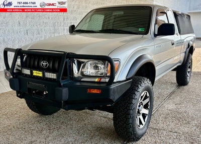 2003 Toyota Tacoma Base