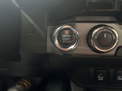 2017 Toyota Tacoma SR5 V6