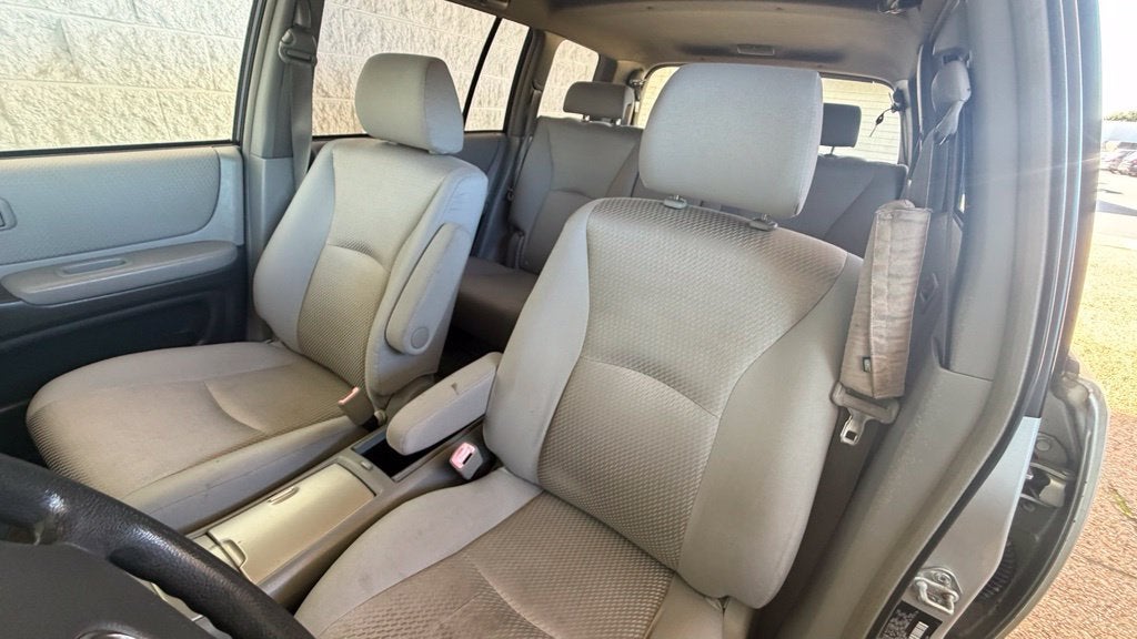 2005 Toyota Highlander Base