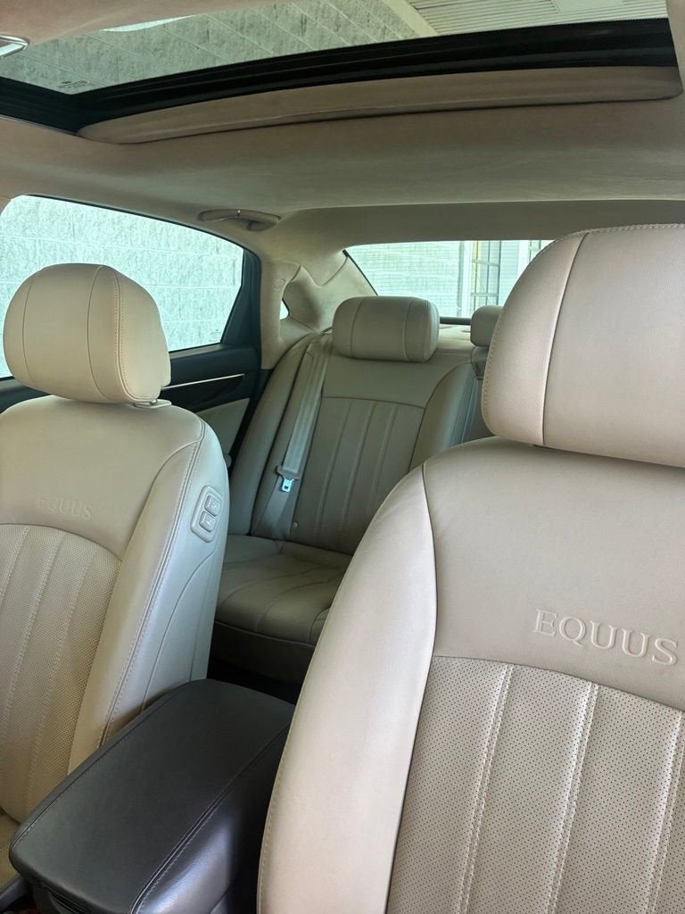 2012 Hyundai Equus Signature
