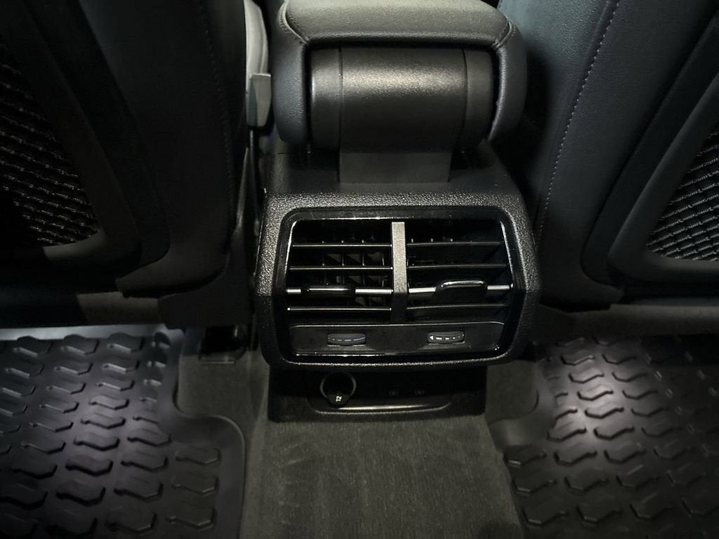 2022 Audi Q3 Premium Plus 45 TFSI S line quattro Tiptronic