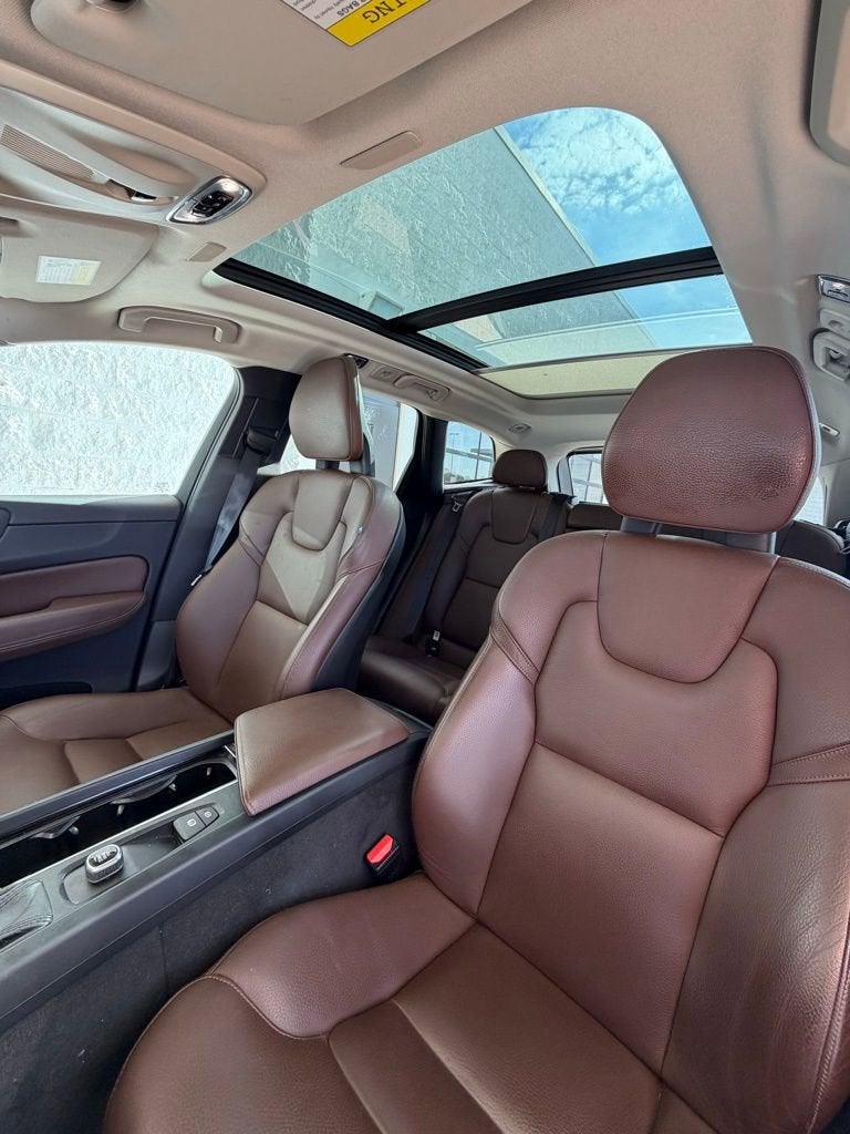 2018 Volvo XC60 T5 Momentum