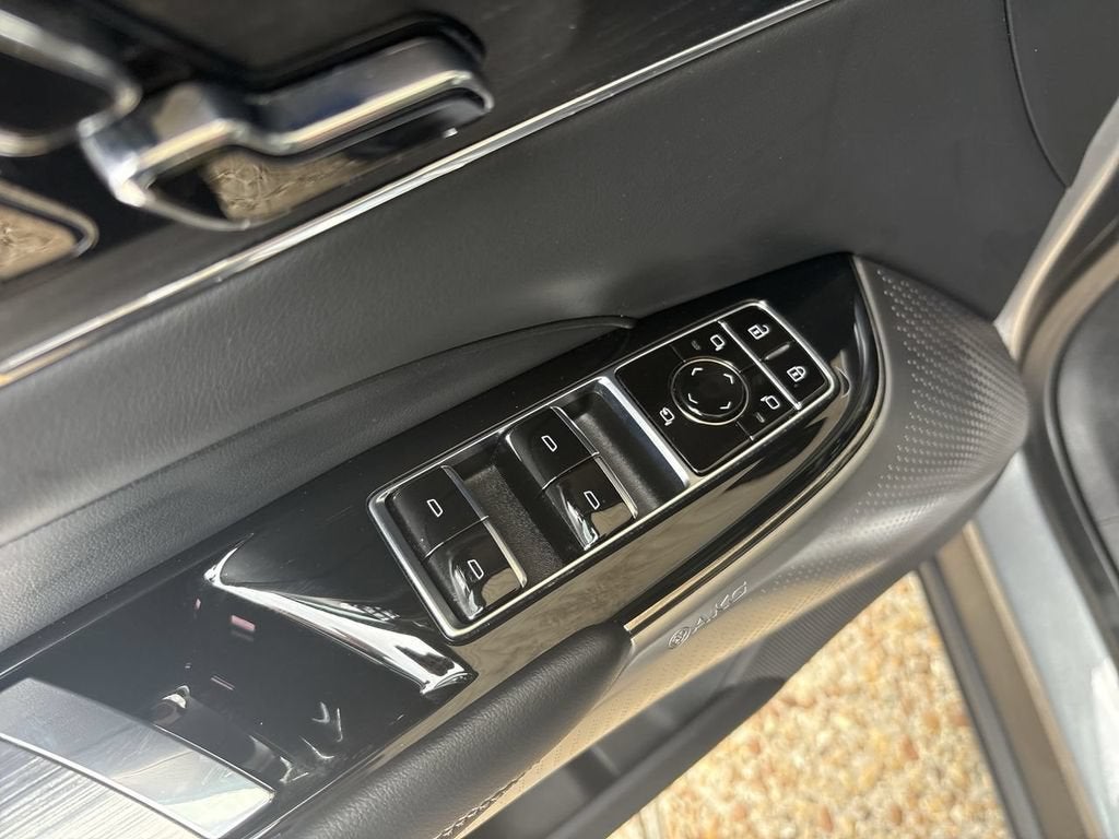 2023 Cadillac LYRIQ Luxury