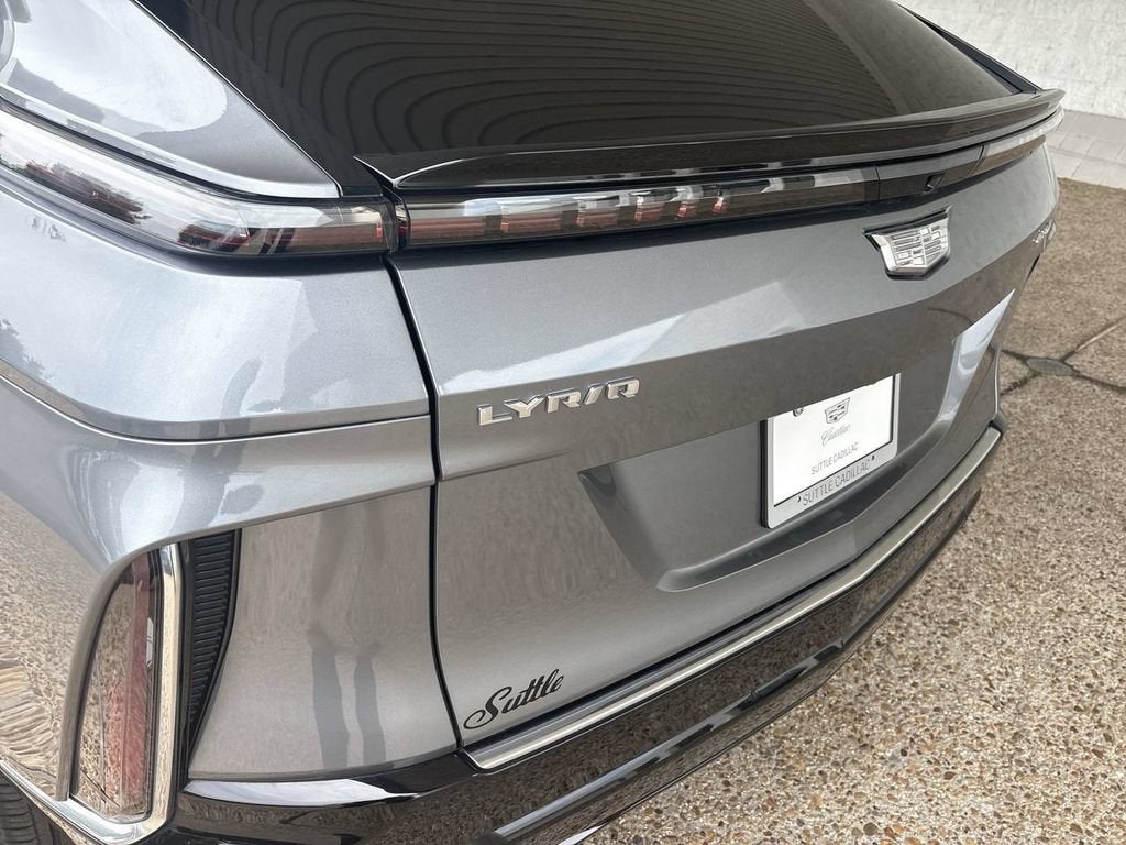 2023 Cadillac LYRIQ Luxury